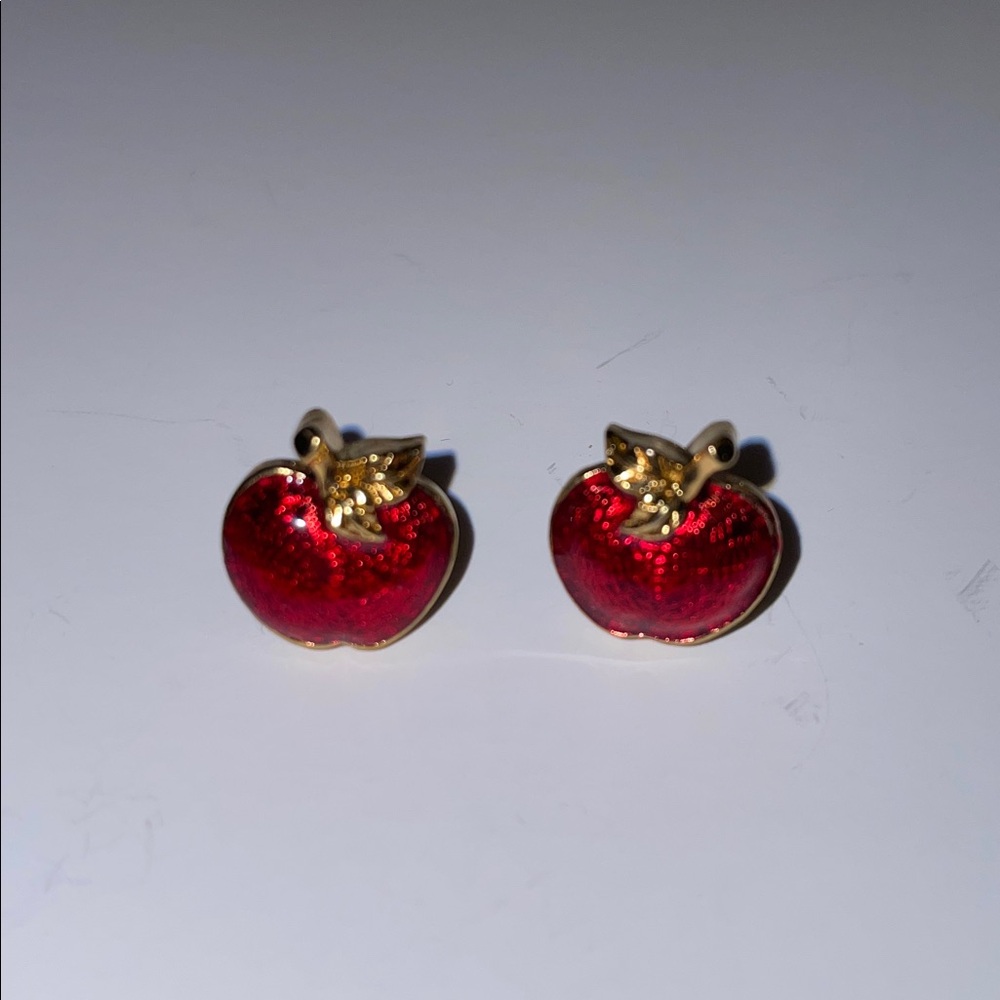 Vintage Avon Elegant Red Apple Harvest Earrings.